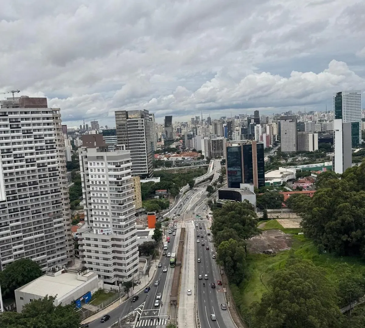Studio Metro Butanta With A Garage Sao Paulo 0*,
